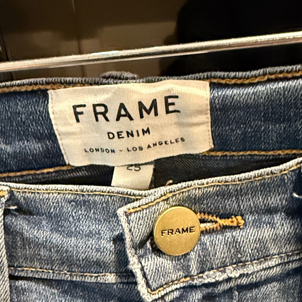 Frame Denim Women's Classic Blue Skinny Jeans - Picture 2 of 4